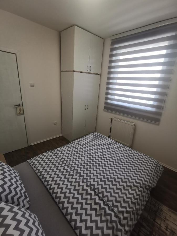 White House Ns Appartement Novi Sad Buitenkant foto